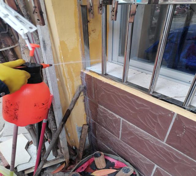 朝气蓬勃的上进小陈:1:人力资源管理师 补贴1500 2:健康管理师 补贴2000 3:电子商务师 补贴2000 4:客户服务管理员 贴2000 等100多个职业 要求:累计交够失业保险36个月 欢迎各企业组织报考